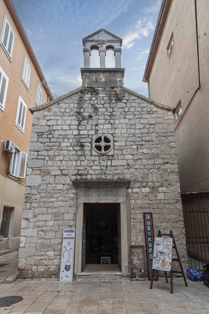 Croacia - Zadar 58 - antigua iglesia de San Andrés y San Pedro el Viejo